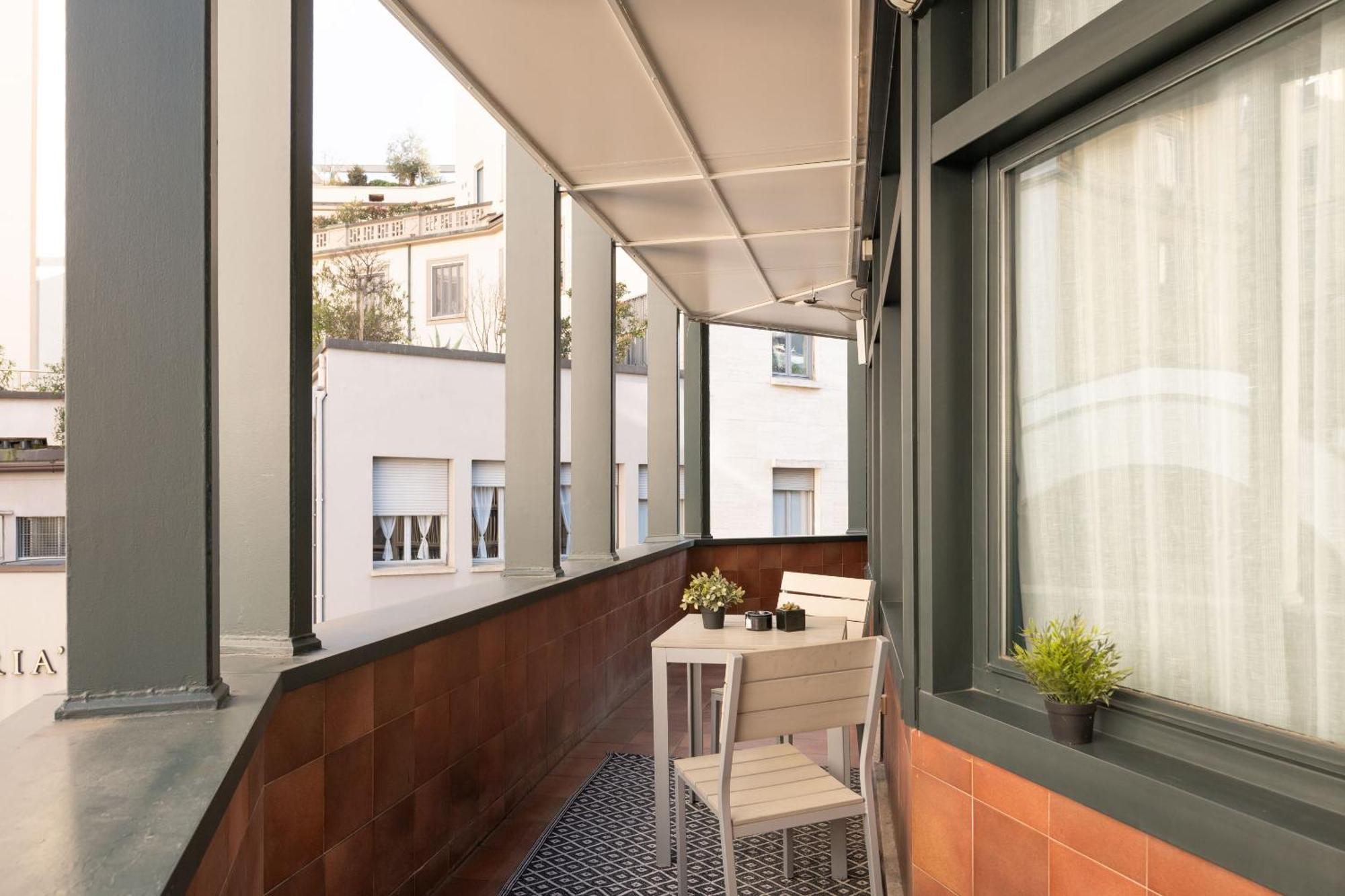 Heart Milan Apartments Duomo Terrace Milão Exterior foto